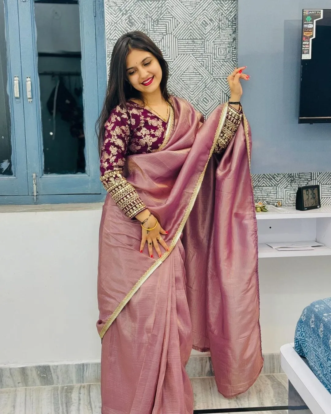 Beautiful Designer Party Wear Crush Tissue Silk Saree