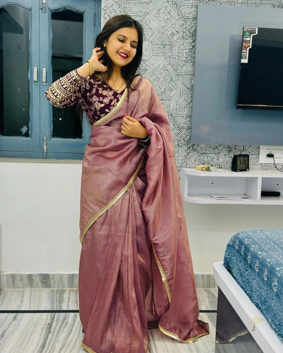 Beautiful Designer Party Wear Crush Tissue Silk Saree
