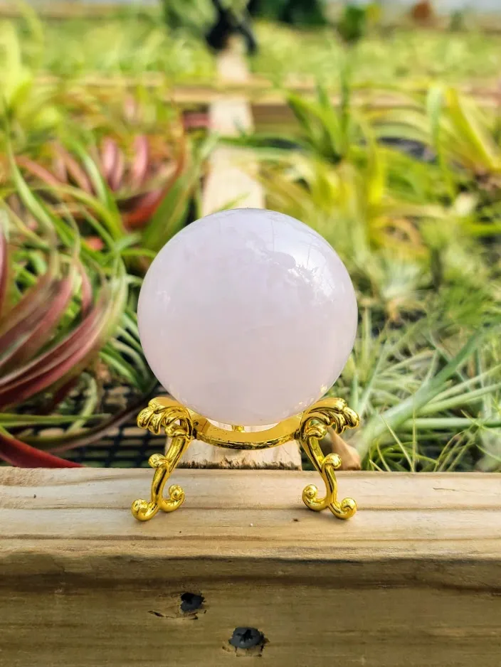 Gold Crystal Stand