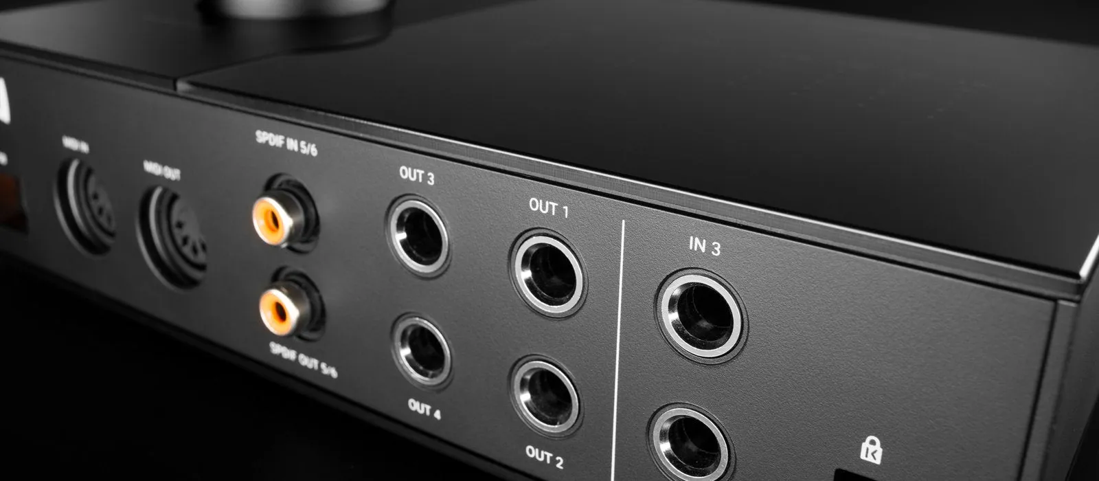 Native Instruments KOMPLETE AUDIO 6-CHANNEL Audio Interface