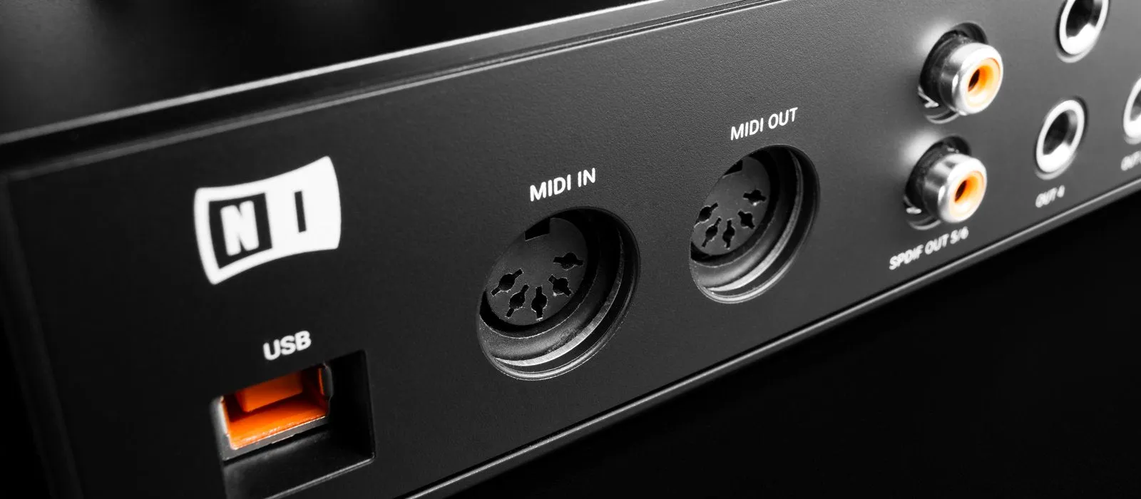 Native Instruments KOMPLETE AUDIO 6-CHANNEL Audio Interface