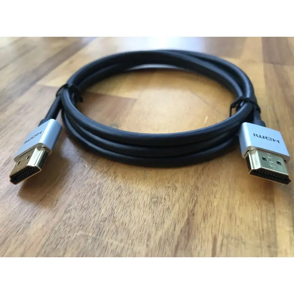 UGREEN 30476 4k@60Hz 3D HDMI Male To Male Zinc Alloy Case Cable 18Gbps 1M (Silver/Black)